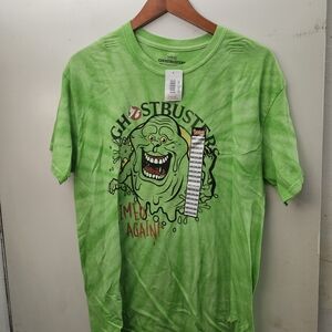 Hybrid & Company Green Short Sleeve Tees with Graphic Designs